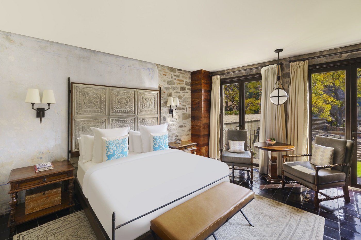 Luxury Urban Junior suite at Banyan Tree Puebla